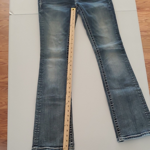 Miss Me Medium Wash Boot Cut Jeans Fleur De Lis Pocket - Picture 13 of 13